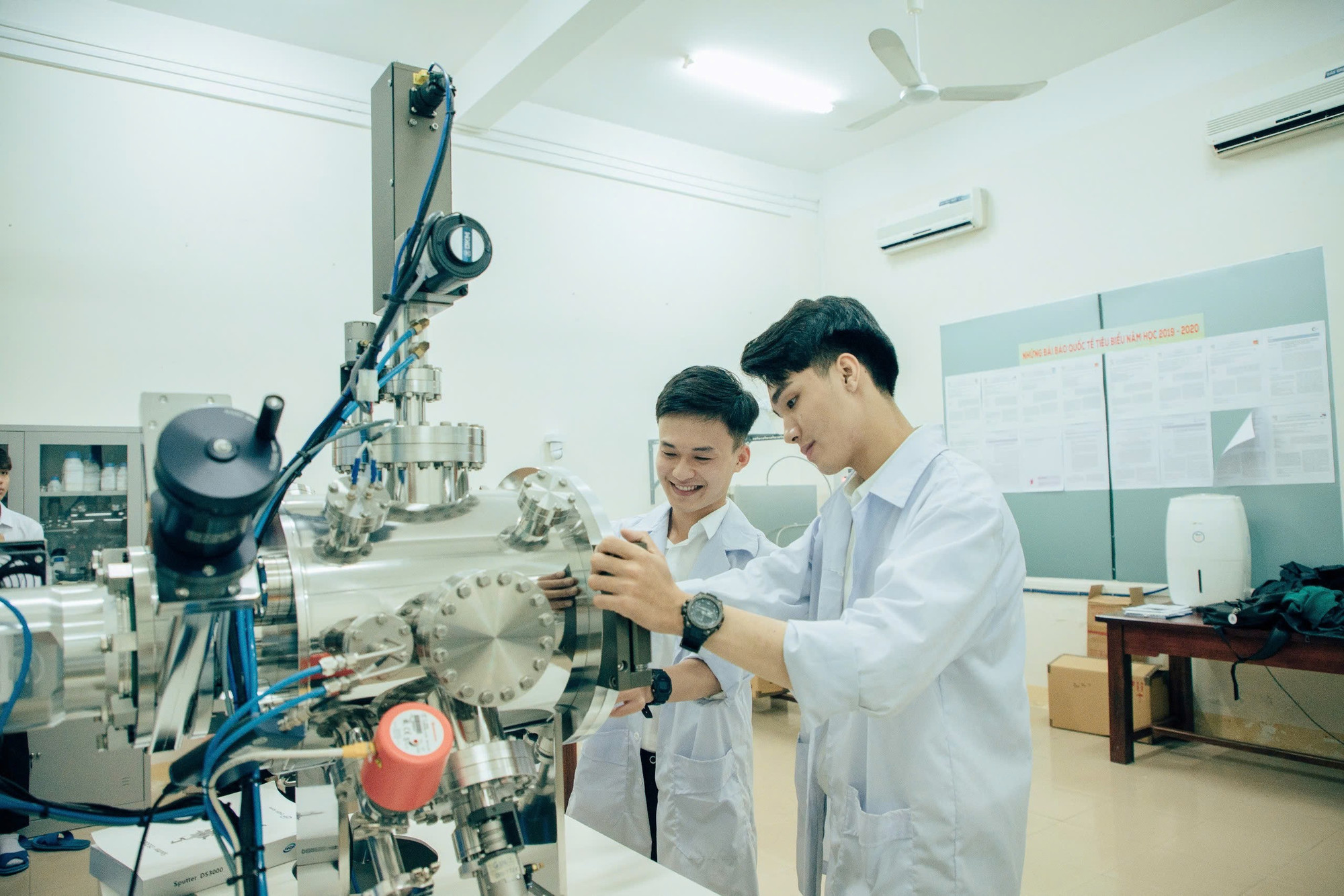 Ảnh minh họa: UED z6639673572090-e115f4352c582103ad811001c2f4bed1.jpg