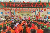 Nhân viên trường học được hưởng phụ cấp ưu đãi 20%, hiệu trưởng trường học chia sẻ ý kiến