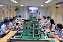 Trường ĐH Sao Đỏ đào tạo Toán ứng dụng gắn với thực tiễn, "mở cửa" tương lai số và kinh tế bền vững