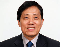 Ông Mai Trọng Nhuận. Ảnh: ĐHQG HN.