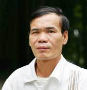 Nhà báo Trần Đình Chính Nhà báo Trần Đình Chính