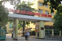 Trường Đại học Công nghiệp Quảng Ninh: Chỉ số tăng trưởng bền vững 2 năm liên tiếp đều âm