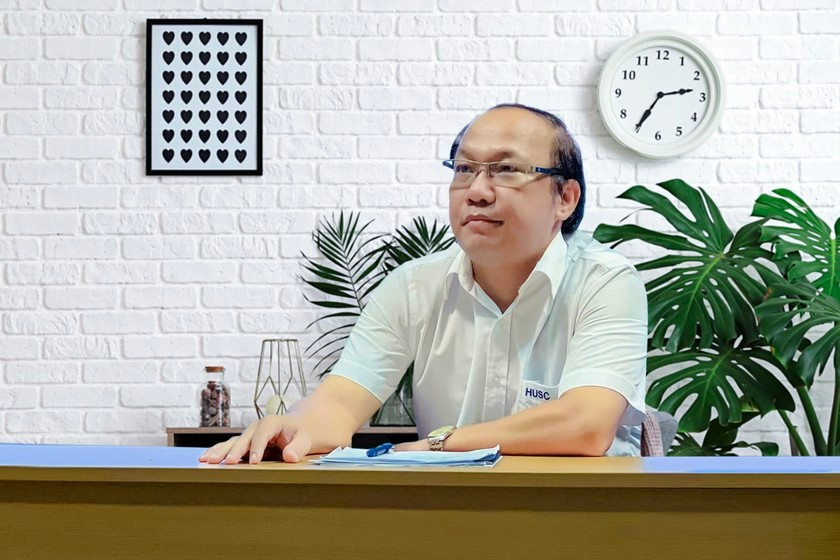 Tiến sĩ Phan Quốc Hải - Trưởng khoa Báo chí - Truyền thông, Trường Đại học Khoa học (Đại học Huế). Ảnh: NVCC anh-chan-dung.jpg