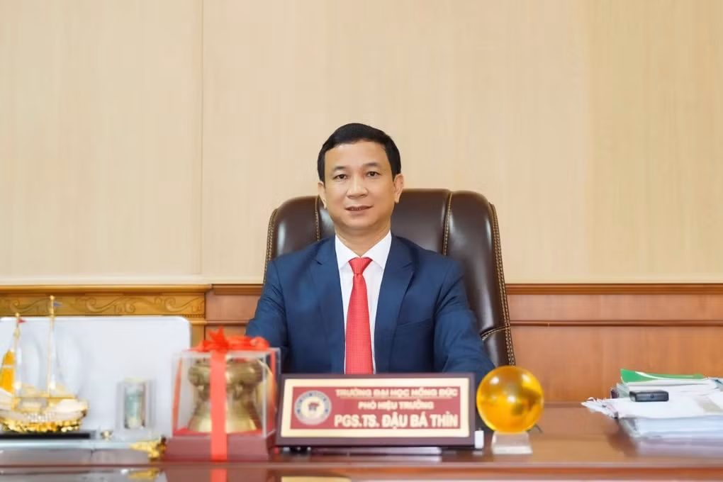 Phó Giáo sư, Tiến sĩ Đậu Bá Thìn - Phó Hiệu trưởng Trường Đại học Hồng Đức. Ảnh: HDU