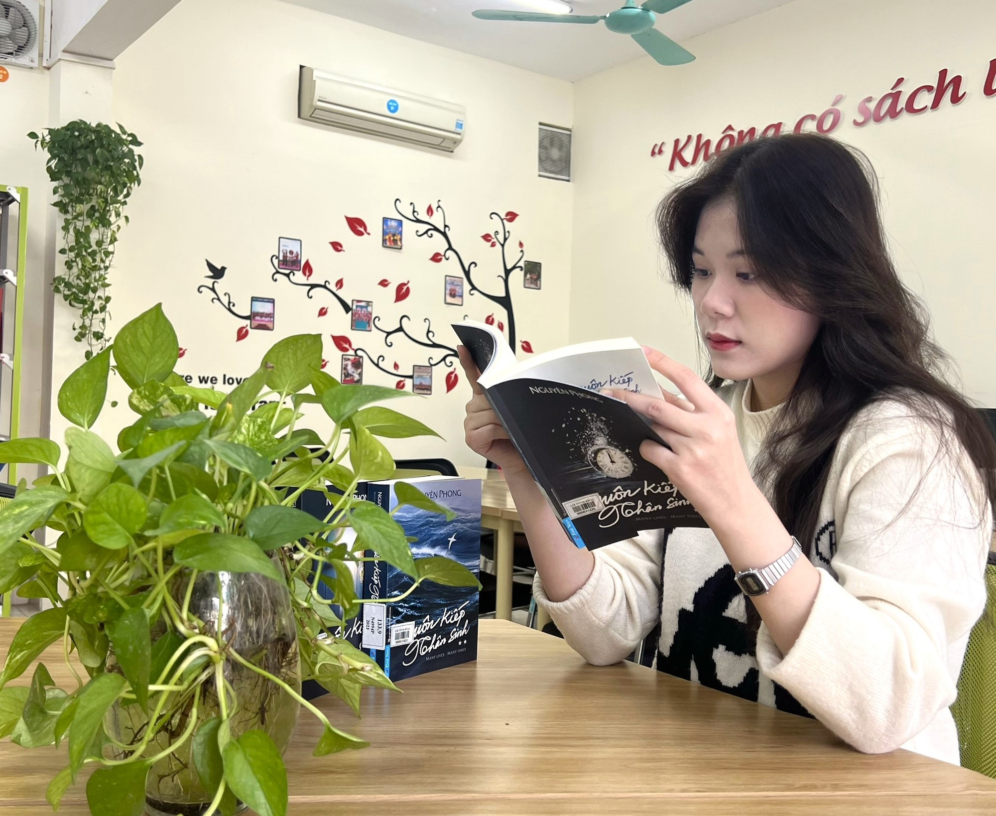Sinh viên Lê Thị Thuý - lớp DHKT15A3HN (Trường Đại học Kinh tế - Kỹ thuật Công nghiệp). Ảnh: NVCC. z5335814379104_f9eebd6a5dc82f2e0bd3bfbd99fb2302.jpg
