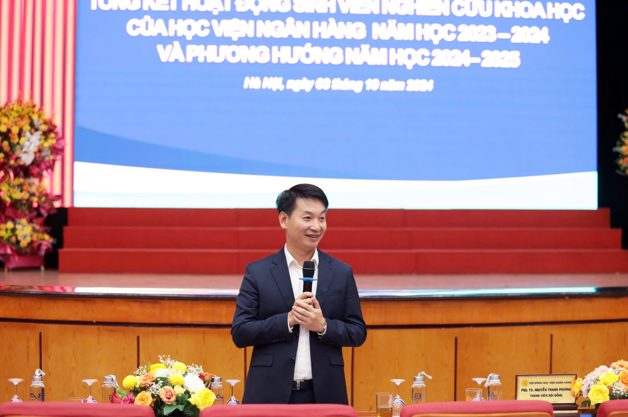 Nhà giáo ưu tú, Phó giáo sư, Tiến sĩ Nguyễn Thanh Phương - Phó Giám đốc Học viện Ngân hàng. Ảnh: NTCC z6539356005115_a0f30456589a525e9a36b1121cf83e23.jpg