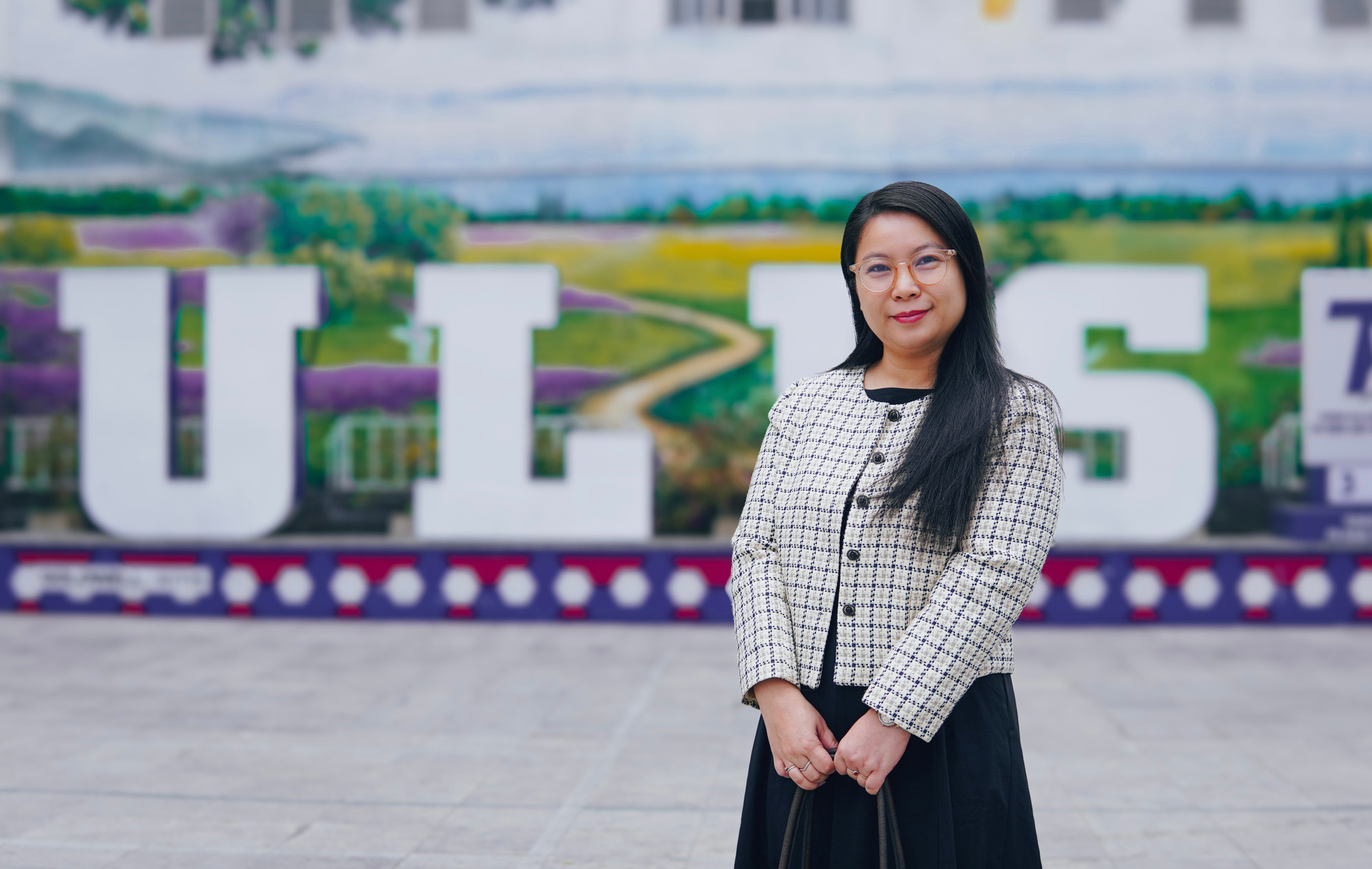 Thạc sĩ Lưu Thị Nam Hà - Phó Trưởng bộ môn Thực hành tiếng Nga, Khoa Ngôn ngữ và Văn hóa Nga, Trường Đại học Ngoại ngữ (Đại học Quốc gia Hà Nội). Ảnh: Anh Tú.