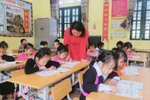 Học sinh Trường Phổ thông dân tộc bán trú Tiểu học Tân Tiến (huyện Bảo Yên, tỉnh Lào Cai) trong một buổi học. Ảnh: website nhà trường.