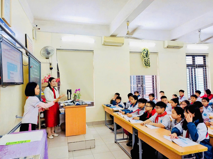 Một tiết học tại Trường Tiểu học Võ Thị Sáu (phường An Biên, Hải Phòng). Ảnh: website nhà trường 17104.jpg