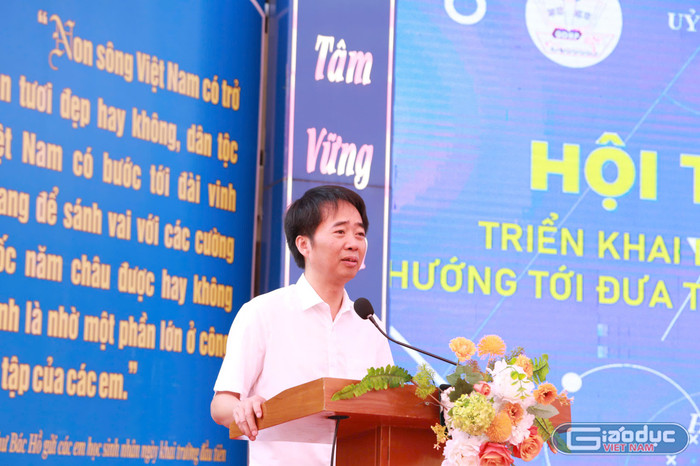 Ông Đỗ Duy Hưng - Phó giám đốc Sở Giáo dục và Đào tạo Hải Phòng phát biểu tại chuyên đề (Ảnh: LT) gdvn-thpt-tran-nguyen-han-4.jpg