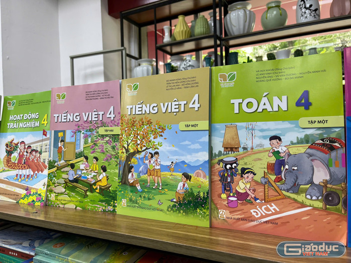 Bộ sách giáo khoa Kết nối tri thức với cuộc sống được nhiều giáo viên đánh giá cao cả về nội dung và hình thức trình bày.