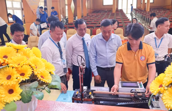 Các giải pháp/công trình tiêu biểu đạt giải tại Hội thi.