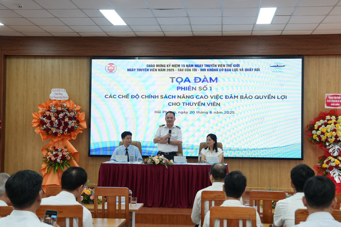 Phiên tọa đàm số 1: Các chế độ chính sách nâng cao việc đảm bảo quyền lợi cho thuyền viên. picture3.jpg