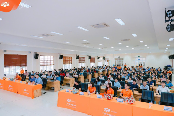 Quang cảnh hội thảo tập huấn (Ảnh: CTV) tap-huan-ai-1.jpg
