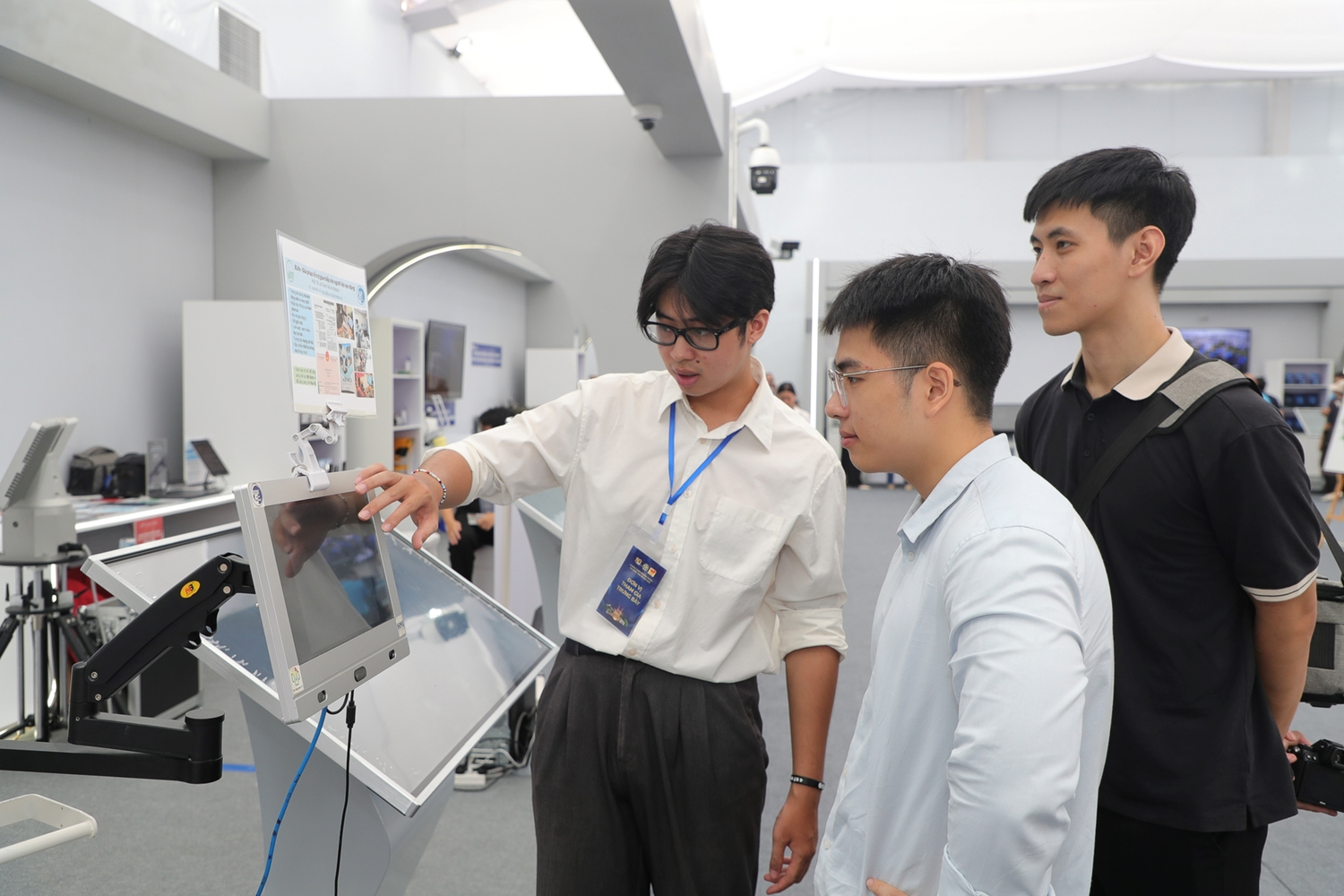 Hoạt động thương mại hóa kết quả nghiên cứu cũng đang đối mặt với nhiều thách thức. Ảnh minh hoạ: Đại học Quốc gia Hà Nội