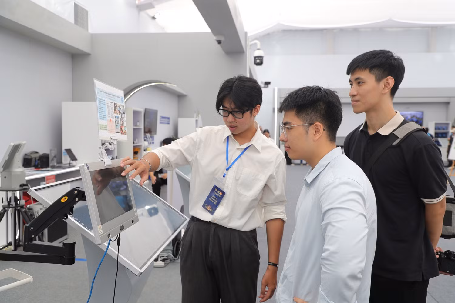 Hoạt động thương mại hóa kết quả nghiên cứu cũng đang đối mặt với nhiều thách thức. Ảnh minh hoạ: Đại học Quốc gia Hà Nội