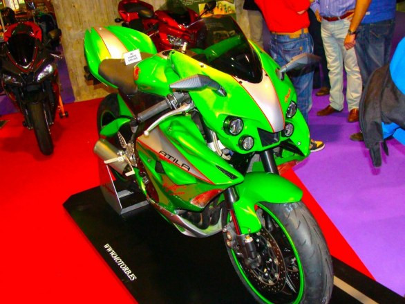 Chiêm ngưỡng những hình ảnh của Yamaha R6 Atila 599R vô cùng ấn tượng. Chiêm ngưỡng những hình ảnh của Yamaha R6 Atila 599R vô cùng ấn tượng.