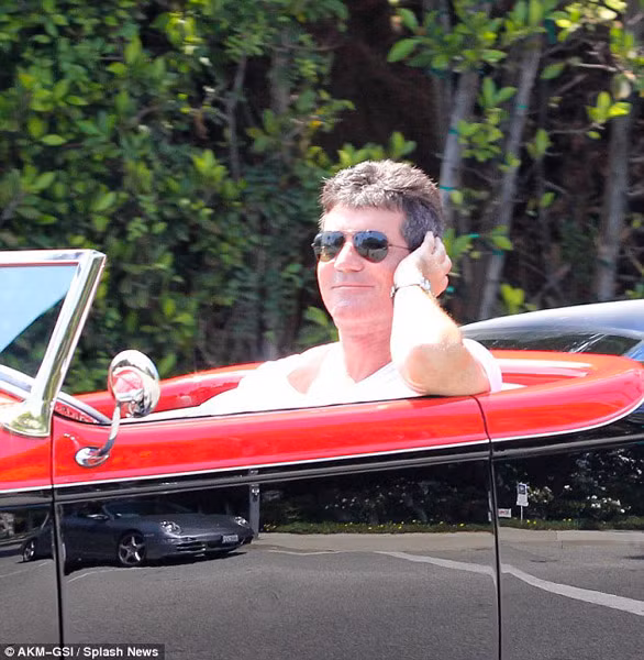 Vẻ mặt tự hào của cựu giám khảo American Idol.