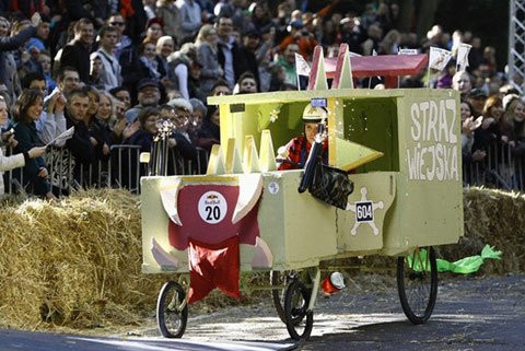 Tuy nhiên, chiến thắng về tốc độ không phải là tất cả. Trong cuộc đua này, người thắng cuộc cũng được đánh giá dựa trên sự sáng tạo và nghệ thuật phô diễn của họ Tuy nhiên, chiến thắng về tốc độ không phải là tất cả. Trong cuộc đua này, người thắng cuộc cũng được đánh giá dựa trên sự sáng tạo và nghệ thuật phô diễn của họ
