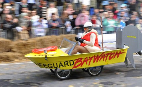 Sự kiện độc đáo này thách thức cả những tay đua giàu kinh nghiệm và nghiệp dư cùng thiết kế và xây dựng những chiếc xe độc nhất với hình dáng và cấu trúc đột phá. Sự kiện độc đáo này thách thức cả những tay đua giàu kinh nghiệm và nghiệp dư cùng thiết kế và xây dựng những chiếc xe độc nhất với hình dáng và cấu trúc đột phá.