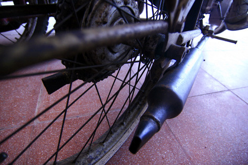 Ống xả, phần vành xe và nan hoa của Goyon nhỏ nhưng rất chắc chắn.