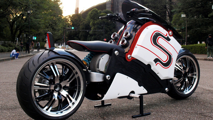 ZecOO có trọng lượng 245 kg, được trang bị động cơ có công suất cực đại 21kW, tương đương với 18 mã lực và mô-men xoắn cực đại là 65Nm. Động cơ trên được cung cấp năng lượng bởi một bộ pin sạc điện. ZecOO có trọng lượng 245 kg, được trang bị động cơ có công suất cực đại 21kW, tương đương với 18 mã lực và mô-men xoắn cực đại là 65Nm. Động cơ trên được cung cấp năng lượng bởi một bộ pin sạc điện.