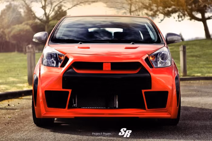 Scion iQ được lấy cảm hứng từ chiếc xe Mitsubishi Evo cũng với hình ảnh con lợn mũm mĩm trong bộ phim hoạt hình “Angry Birds”. Với mẫu xế độ mới này hãng độ xe SR Auto hứa hẹn mang đến thật nhiều điều thú vị cho khách hàng.