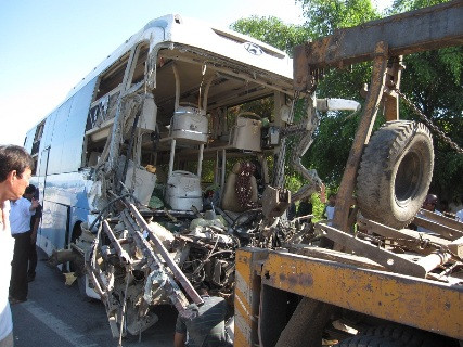 Hàng trăm vụ tai nạn giao thông xảy ra hằng năm với tính chất đặc biệt nghiêm trọng. (Ảnh GDVN)