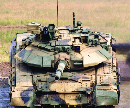 Indonesia rất quan tâm đến loại tăng T-90 của Nga Indonesia rất quan tâm đến loại tăng T-90 của Nga