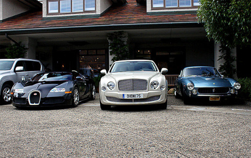 Bentley Mulsanne. Bentley Mulsanne.