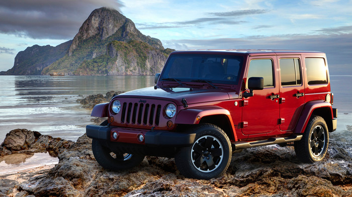Những chiếc xe của Jeep xưa nay sở hữu phong cách rất đặc trưng và mạnh mẽ. Wrangler cũng vậy, nó luôn tạo nên sự khác biệt so với những chiếc xe khác bởi thiết kế vuông vức, hầm hố, đơn giản và đặc biệt là cặp đèn pha dạng tròn theo truyền thống của Jeep. Những chiếc xe của Jeep xưa nay sở hữu phong cách rất đặc trưng và mạnh mẽ. Wrangler cũng vậy, nó luôn tạo nên sự khác biệt so với những chiếc xe khác bởi thiết kế vuông vức, hầm hố, đơn giản và đặc biệt là cặp đèn pha dạng tròn theo truyền thống của Jeep.
