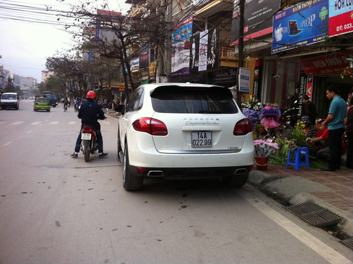 Porsche cayenne turbo 14 A- 022.99