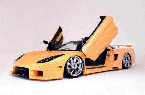 NSX còn được biết đến với tên gọi Acura NSX. Xe được trang bị động cơ V6, 3,2 lít, cho công suất 280 mã lực (206 kW) với hệ thống bơm nhiên liệu tự động, đốt cháy trực tiếp và phân phối VTEC. NSX còn được biết đến với tên gọi Acura NSX. Xe được trang bị động cơ V6, 3,2 lít, cho công suất 280 mã lực (206 kW) với hệ thống bơm nhiên liệu tự động, đốt cháy trực tiếp và phân phối VTEC.