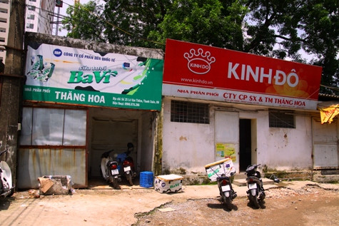 Đại lý Thăng Hoa không chỉ phân phối riêng mỳ Gấu đỏ có trụ sở tại đường Lê Văn Thiêm (Thanh Xuân - Hà Nội) Đại lý Thăng Hoa không chỉ phân phối riêng mỳ Gấu đỏ có trụ sở tại đường Lê Văn Thiêm (Thanh Xuân - Hà Nội)