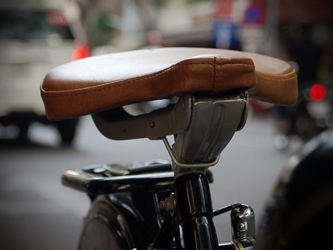 Mẫu xe sản xuất tại Đức cuối những năm 50 của thế kỷ trước. Gritzner Brummi có kích thước chiều dài 1.750 mm, rộng 600 mm và cao 1.000 mm, khoảng sáng gầm 130 mm. Xe có tổng trọng lượng 38 kg. Mẫu xe sản xuất tại Đức cuối những năm 50 của thế kỷ trước. Gritzner Brummi có kích thước chiều dài 1.750 mm, rộng 600 mm và cao 1.000 mm, khoảng sáng gầm 130 mm. Xe có tổng trọng lượng 38 kg.