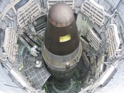 Tên lửa đạn đạo Titan mang đầu đạn hạt nhân của Mỹ