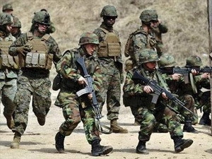 Một cuộc tập trận của binh sỹ Mỹ Một cuộc tập trận của binh sỹ Mỹ