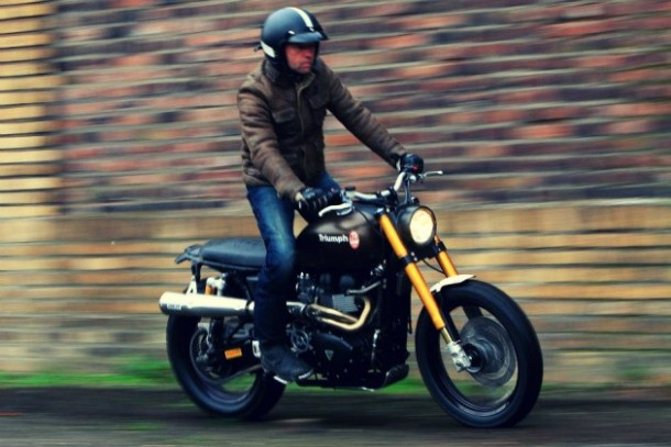 Rumbler Triumph là chiếc xe được độ lên bởi Tridays. Rumbler Triumph là chiếc xe được độ lên bởi Tridays.