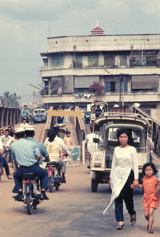 Khu vực phía sau Thảo Cầm Viên. XEM THÊM =>> Hình ảnh Việt Nam CHÙM ẢNH: TRƯỜNG SA - MỘT PHẦN CỦA TỔ QUỐC CHÙM ẢNH: BỘ ẢNH CỰC HIẾM TOÀN CẢNH TRƯỜNG SA TỪ TRỰC THĂNG AI CHƯA ĐẾN TRƯỜNG SA, CẦN XEM 31 TẤM HÌNH NÀY CÔNG BỐ NHỮNG HÌNH ẢNH "KHÔNG THỂ KÌM NỔI" VỀ TRƯỜNG SA Khu vực phía sau Thảo Cầm Viên. XEM THÊM =>> Hình ảnh Việt Nam CHÙM ẢNH: TRƯỜNG SA - MỘT PHẦN CỦA TỔ QUỐC CHÙM ẢNH: BỘ ẢNH CỰC HIẾM TOÀN CẢNH TRƯỜNG SA TỪ TRỰC THĂNG AI CHƯA ĐẾN TRƯỜNG SA, CẦN XEM 31 TẤM HÌNH NÀY CÔNG BỐ NHỮNG HÌNH ẢNH "KHÔNG THỂ KÌM NỔI" VỀ TRƯỜNG SA