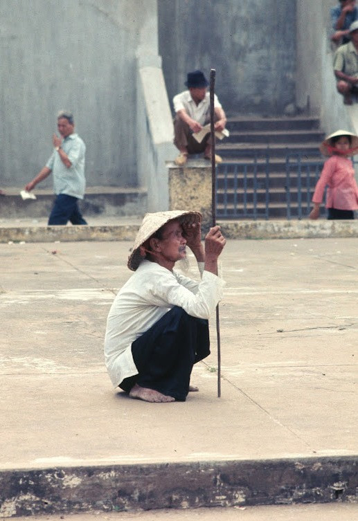 Trường đua Phú Thọ giờ tàn cuộc. XEM THÊM =>> Hình ảnh Việt Nam CHÙM ẢNH: TRƯỜNG SA - MỘT PHẦN CỦA TỔ QUỐC CHÙM ẢNH: BỘ ẢNH CỰC HIẾM TOÀN CẢNH TRƯỜNG SA TỪ TRỰC THĂNG AI CHƯA ĐẾN TRƯỜNG SA, CẦN XEM 31 TẤM HÌNH NÀY CÔNG BỐ NHỮNG HÌNH ẢNH "KHÔNG THỂ KÌM NỔI" VỀ TRƯỜNG SA Trường đua Phú Thọ giờ tàn cuộc. XEM THÊM =>> Hình ảnh Việt Nam CHÙM ẢNH: TRƯỜNG SA - MỘT PHẦN CỦA TỔ QUỐC CHÙM ẢNH: BỘ ẢNH CỰC HIẾM TOÀN CẢNH TRƯỜNG SA TỪ TRỰC THĂNG AI CHƯA ĐẾN TRƯỜNG SA, CẦN XEM 31 TẤM HÌNH NÀY CÔNG BỐ NHỮNG HÌNH ẢNH "KHÔNG THỂ KÌM NỔI" VỀ TRƯỜNG SA