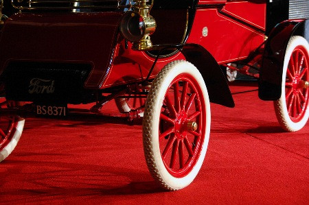 Đến năm 2007, trong một cuộc bán đấu giá, chiếc xe về tay chủ mới là ông John O’Quinn. Khi ông này qua đời, chiếc xe lại được đem bán đấu giá vào năm 2010, nhưng không tìm được chủ mới vì giá trả cao nhất chỉ là 325.000 USD.