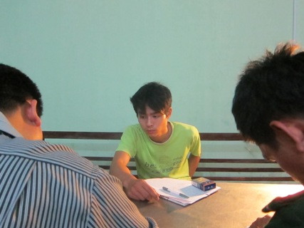 Hung thủ Lê Văn Luyện tại đồn Biên phòng Na Hình. Hung thủ Lê Văn Luyện tại đồn Biên phòng Na Hình.