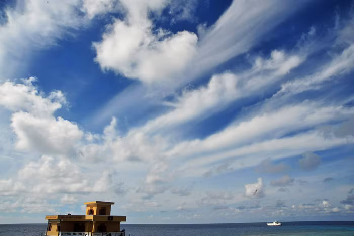 "Lồng lộng trời mây"