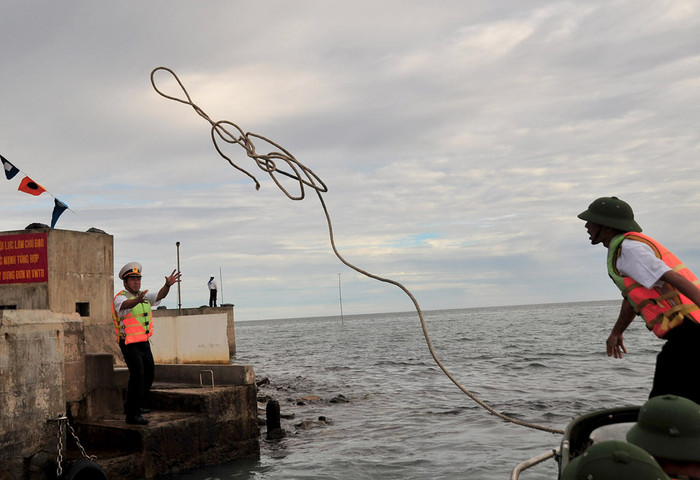 "Tác phong khẩn trương" "Tác phong khẩn trương"