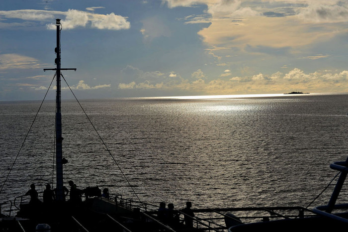 Giọt nắng biển Đông