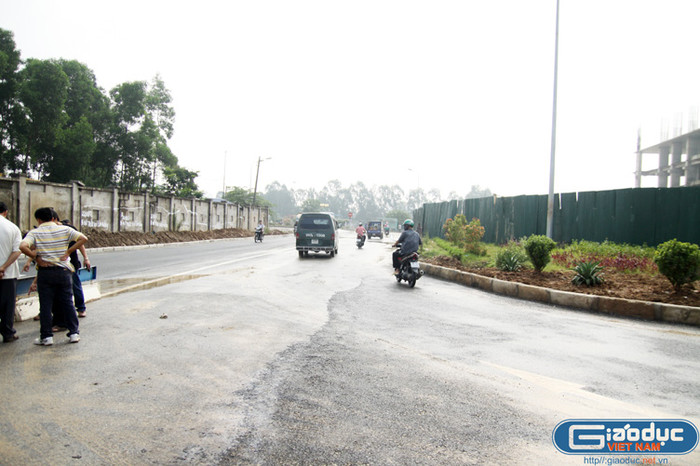 Đoạn đường tránh được mở tuy không rộng nhưng cũng góp phần giảm gáp lực giao thông cho tuyến QL6 đoạn qua Hà Đông. Đoạn đường tránh được mở tuy không rộng nhưng cũng góp phần giảm gáp lực giao thông cho tuyến QL6 đoạn qua Hà Đông.