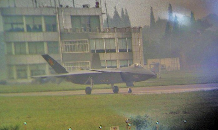 Máy bay tàng hình thế hệ thứ 5 J-20 của Trung Quốc Máy bay tàng hình thế hệ thứ 5 J-20 của Trung Quốc