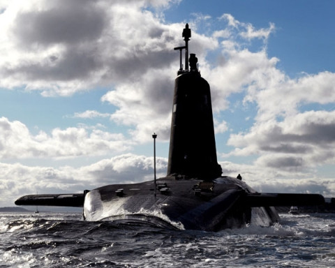 Tàu ngầm hạt nhân lớp Vanguard của Hải quân Hoàng gia Anh Tàu ngầm hạt nhân lớp Vanguard của Hải quân Hoàng gia Anh