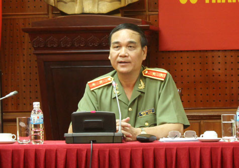 Trung tướng Nguyễn Đức Nhanh Trung tướng Nguyễn Đức Nhanh