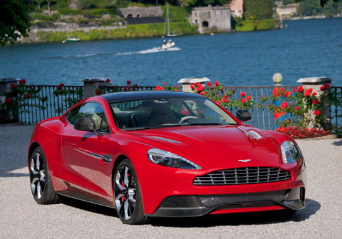 Concorso d'Eleganza Villa d'Este được ví như một show diễn đặc biệt dành cho những người chơi xe thực sự, với sự xuất hiện của những mẫu xe giá trị nhất và cũng thuộc hàng hiếm nhất thế giới.Alfa Romeo 4C được bình chọn là mẫu concept đẹp nhất tại sự kiện Concorso d'Eleganza năm nay. Concorso d'Eleganza Villa d'Este được ví như một show diễn đặc biệt dành cho những người chơi xe thực sự, với sự xuất hiện của những mẫu xe giá trị nhất và cũng thuộc hàng hiếm nhất thế giới.Alfa Romeo 4C được bình chọn là mẫu concept đẹp nhất tại sự kiện Concorso d'Eleganza năm nay.